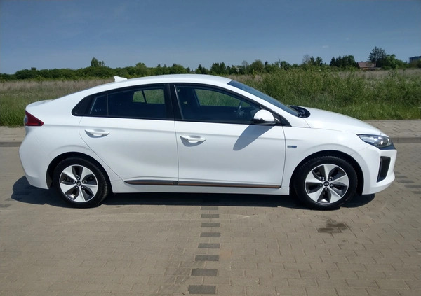 Hyundai IONIQ cena 72500 przebieg: 126700, rok produkcji 2018 z Białystok małe 596